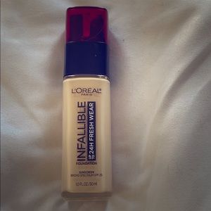 Infallible Foundation USED ONCE